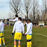 Douglas Costa a evoluat pe un stadion de 750 de locuri // Capturi FOTO: Tiktok @mundialitopodcast