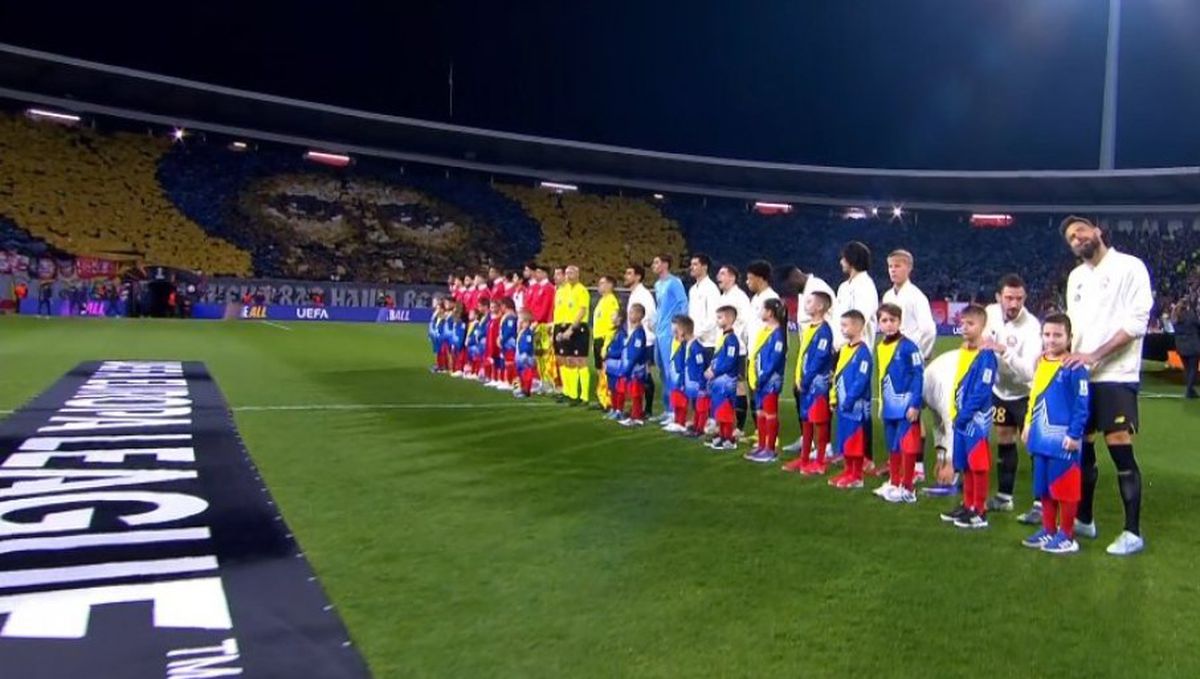 Scenografie religioasă la Steaua Roșie - Lille, în Europa League