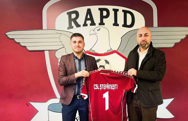 După Genoa, Rapid a bifat încă un parteneriat » Ce a apărut scris pe tricoul vișiniu: „Cu mult curaj către Liga 1”