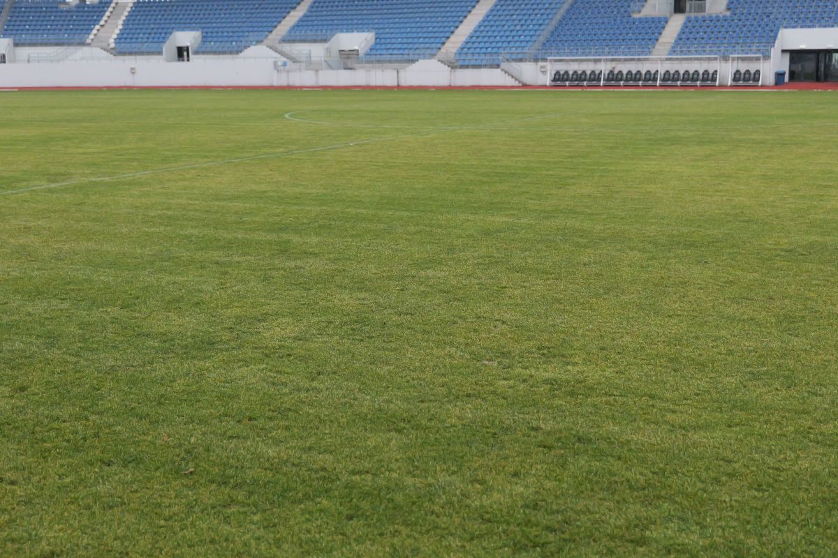 Probleme! Corvinul Hunedoara nu poate debuta la Petroșani în viitorul sezon de Superliga