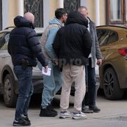 Gabi Matei (geacă neagră), la audieri la Parchetul Ploiești