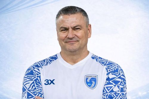 Ilie Stan, prezentat oficial la Saham Club / Foto: Instagram