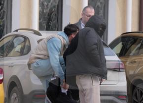 Iată ce au decis procurorii în cazul lui Gabi Matei, adus în cătușe azi la Parchet! + Două mandate de arestare pentru 30 de zile