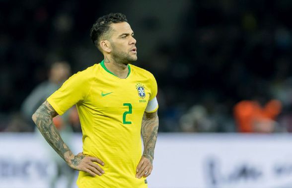 Dani Alves a reacționat vehement la adresa președintelui Braziliei: „De ce ocupi o poziție socială?”