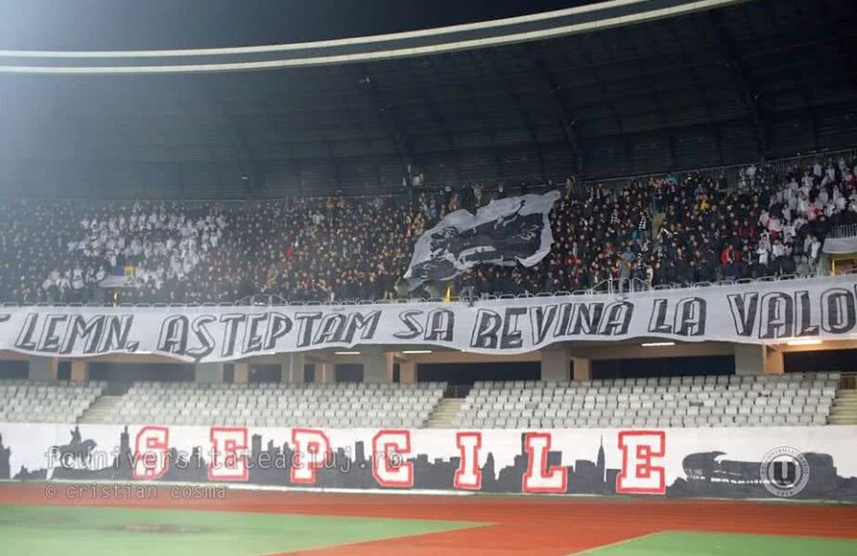 Meciul de FIFA 20 dintre U Cluj și Dinamo a adunat mai mulți bani și mai multă lume decât au reușit „câinii” în Liga 1!