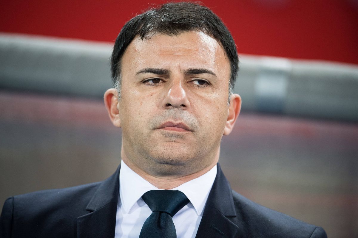 Selecționerul Macedoniei de Nord, dezamăgit după înfrângerea cu România: „Nu țin minte să fi avut atâtea ocazii în fața unui asemenea adversar”