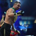 Dinamo va avea un suporter de renume mondial la amicalul cu Dinamo Kiev. E vorba de Vitali Klitschko (48 de ani), fost boxeur campion la categoria grea, actualmente primar al capitalei Ucrainei.