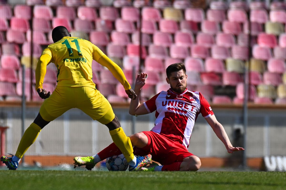 Dinamo, victorie în zece oameni în amicalul cu Zimbru » Eșanu a fost eliminat în finalul primei reprize