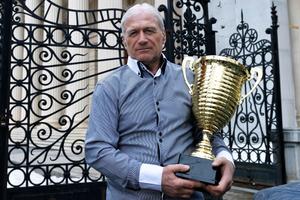 Legenda României s-a întors în țară: „Vreau să deschid academie” + Marele of: „Nu m-a chemat nimeni”