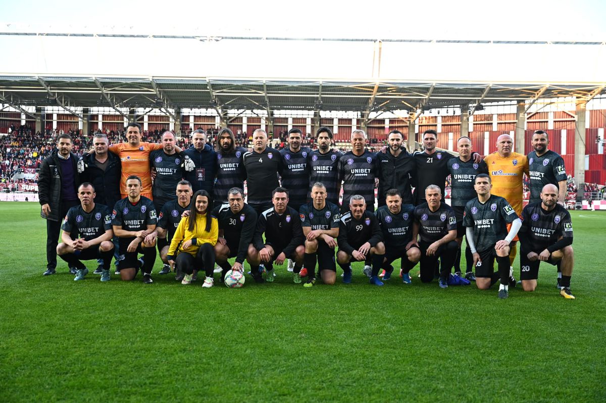 Ziua pe care Giuleștiul nu o va uita niciodată » Rapid câștigă și meciul seniorilor, iar stadionul e gata pentru Liga 1!