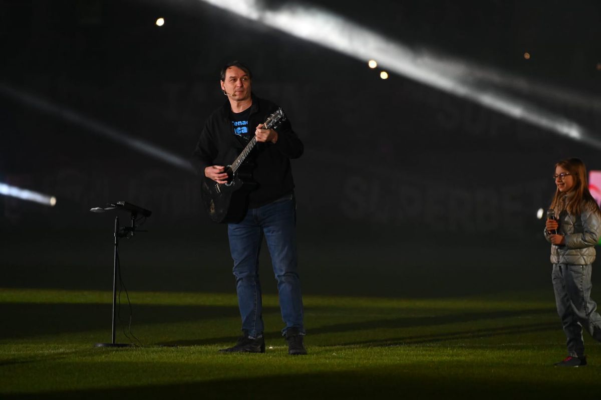 Mutu îi răspunde lui Șumudică și vorbește despre noul stadion: „Să lăsăm caterinca și să demonstrăm!”