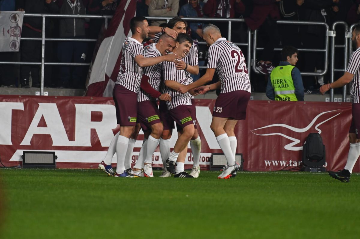 Mutu îi răspunde lui Șumudică și vorbește despre noul stadion: „Să lăsăm caterinca și să demonstrăm!”