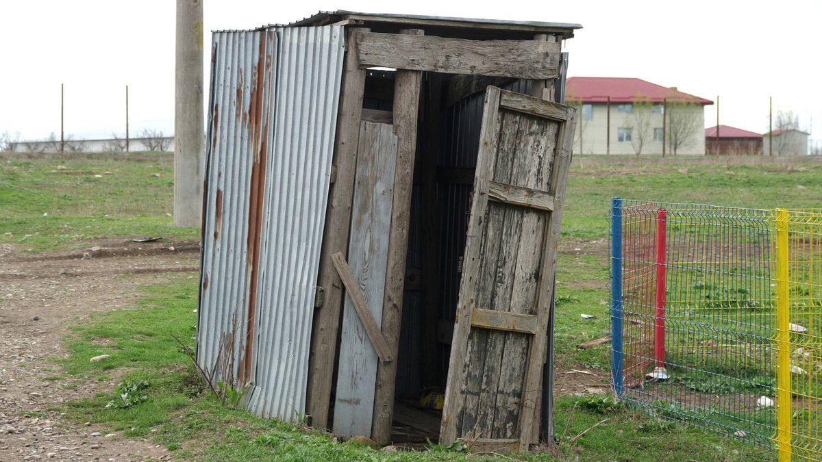 Antrenorul care l-a descoperit pe Budescu a făcut infarct de trei ori! „Dacă ești fotbalist, joci și printre căcăreze!”