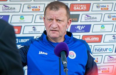 Dorinel Munteanu nu e de acord cu Răducioiu și Moldovan: „Să lase mofturile! Calificarea contează, nu spectacolul”