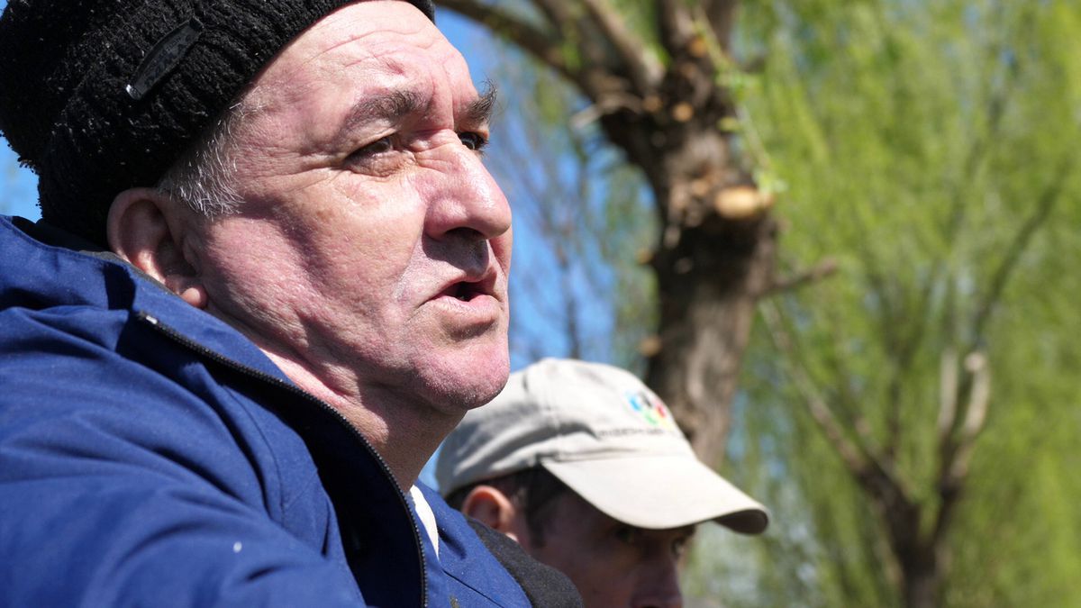 Antrenorul care l-a descoperit pe Budescu a făcut infarct de trei ori! „Dacă ești fotbalist, joci și printre căcăreze!”