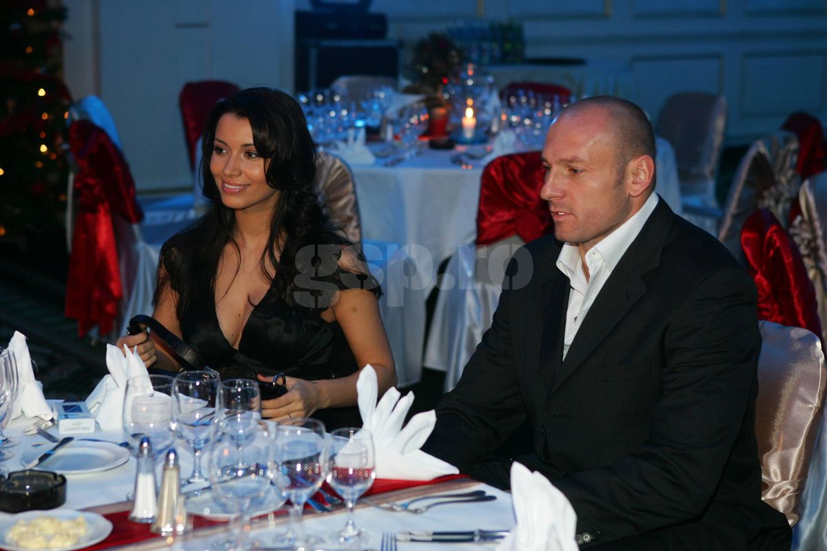 Fosta iubită a lui Bogdan Stelea și-a surprins fanii » Cum a apărut Lili Sandu la filmările pentru Revelion: „Vă salut din viitor!”