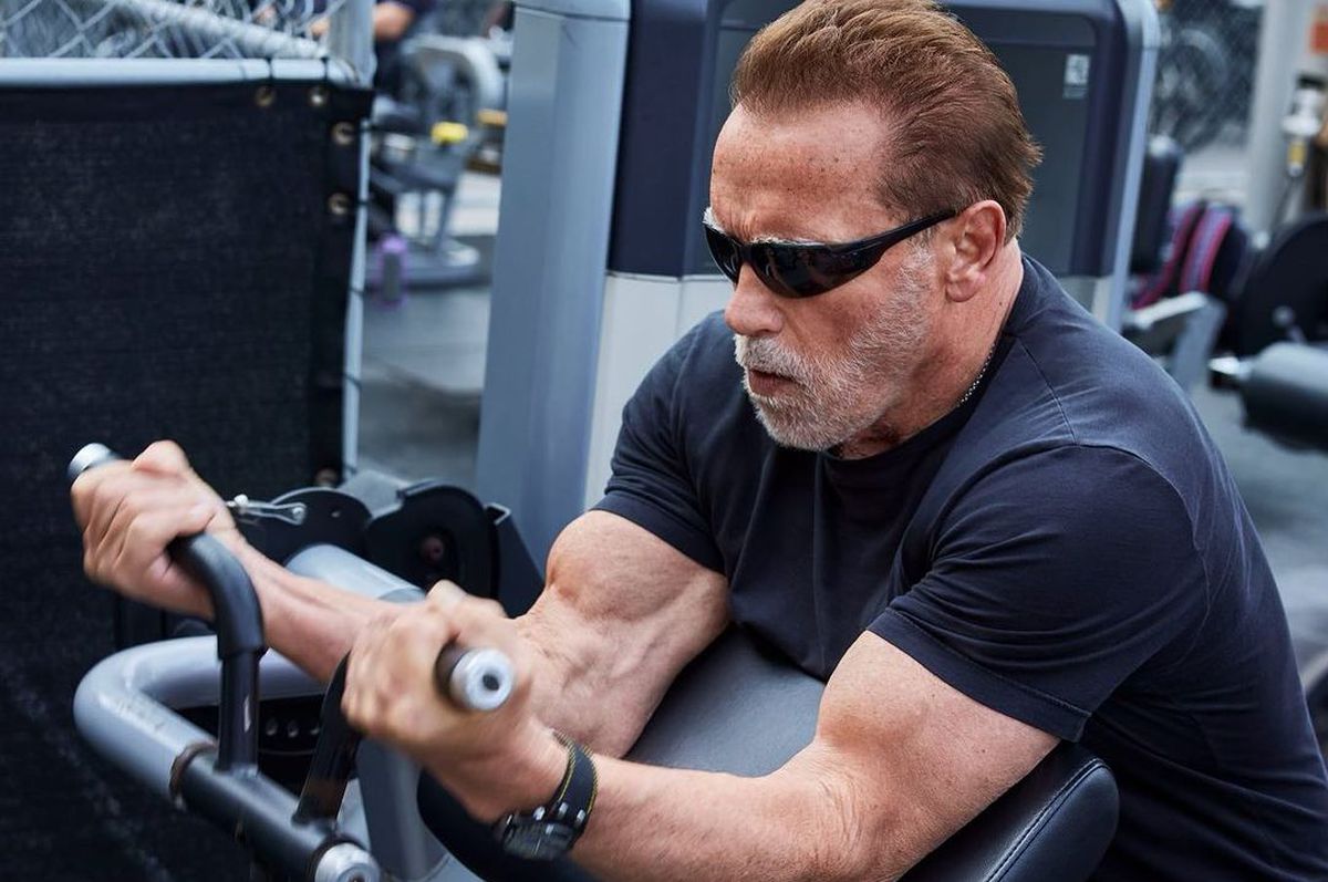 La doar 19 ani, i-a doborât lui Arnold Schwarzenegger recordul vechi de 57 de ani!