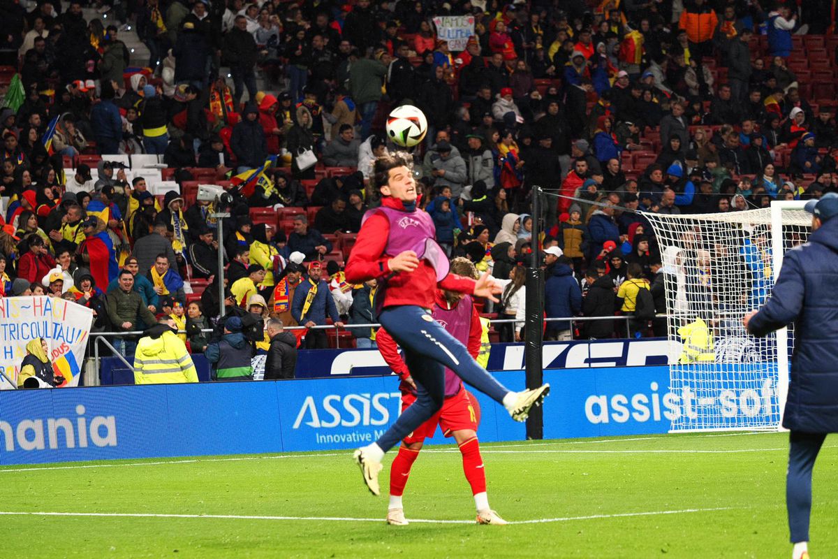 Hagi, surprins de camere pe Metropolitano » Alături de cine a urmărit golul lui Ianis