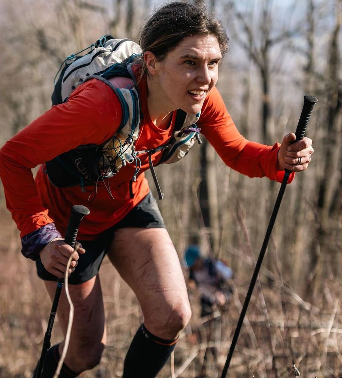 „Aproape am leșinat, aveam halucinații cu oameni în pelerine!” » PREMIERĂ istorică, o femeie a terminat cel mai dur ultramaraton din lume: 60 de ore și elevație de două ori cât Everestul!