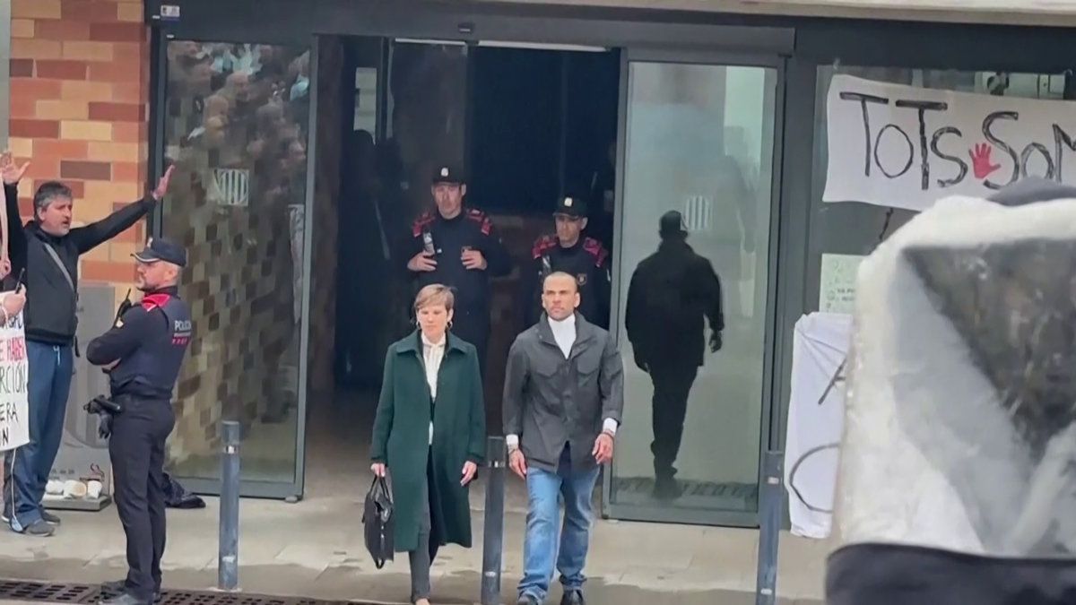 „Dani Alves nu are niciun regret!” » Detaliile remarcate la eliberarea lui Dani Alves din închisoare + Ce a primit brazilianul acasă: „E scandalos!”