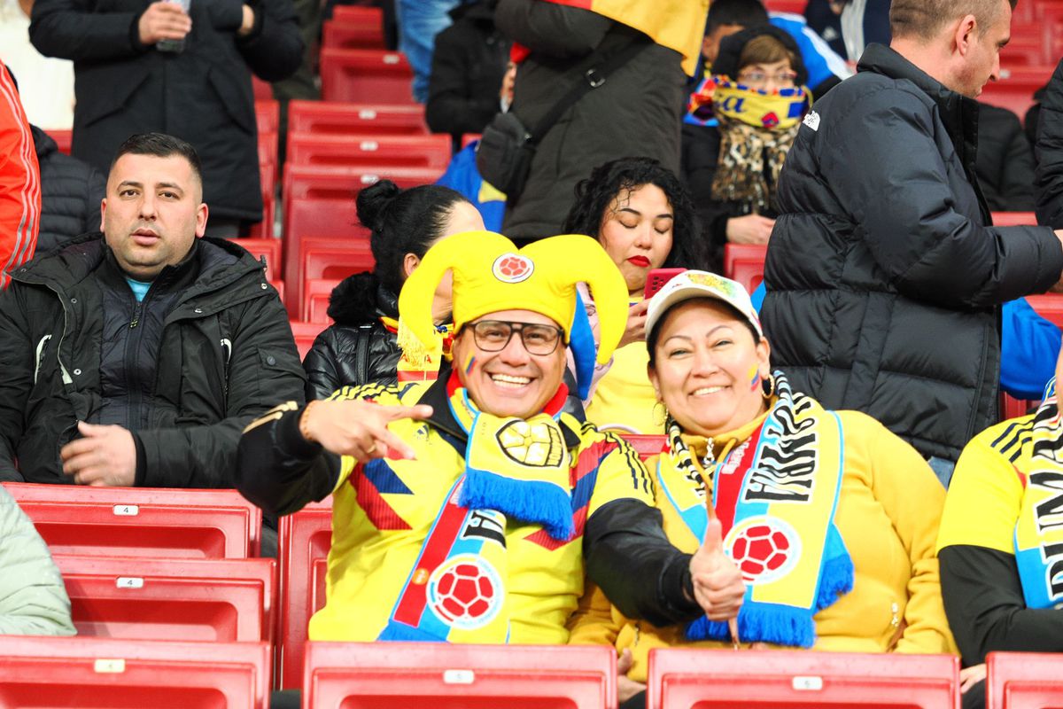 România de pe Metropolitano » Cum au trăit conaționalii amicalul contra Columbiei