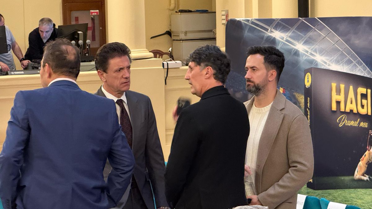 Gică Hagi și-a lansat cartea autobiografică: „Am iubit mingea. După aceea, familia!” » Lucescu a stârnit hohote de râs în Aula de la ASE: „Când a sărit la ăla, știi cum a zburat în cameră?”