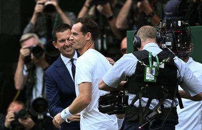 Andy Murray, sfătuit de un medaliat olimpic să nu se grăbească în antrenorat: „O săptămână mai târziu, a acceptat să îl pregătească pe Novak Djokovic”