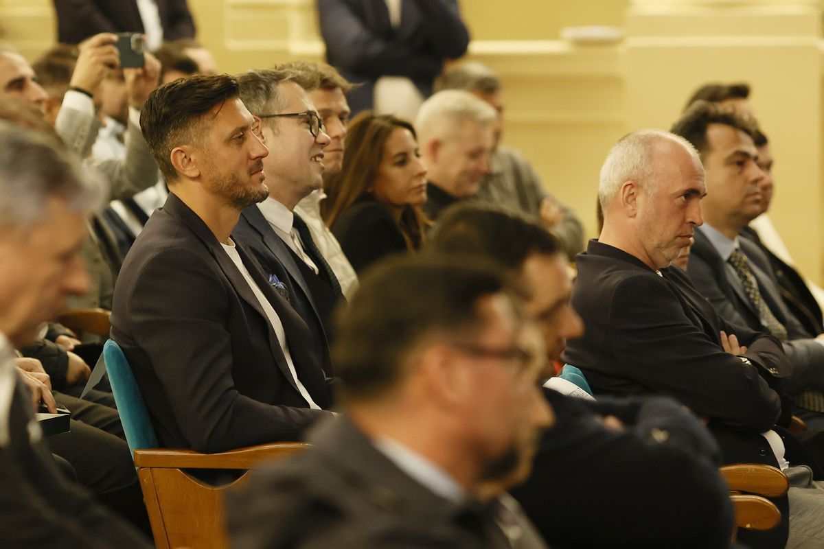 Mircea Lucescu a povestit 3 momente de neuitat cu Hagi: „Atunci s-a ridicat Gică și i-a pus la punct pe toți”