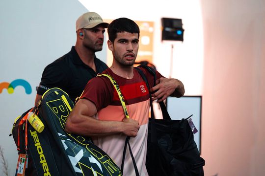 Carlos Alcaraz după înfrângerea rapidă de la Miami 2025 Foto: Imago Images