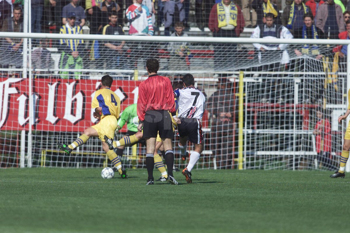 Stadionul din București pe care au făcut spectacol Buia și Vrăjitoarea, DEMOLAT! Investiție de 10 milioane de euro