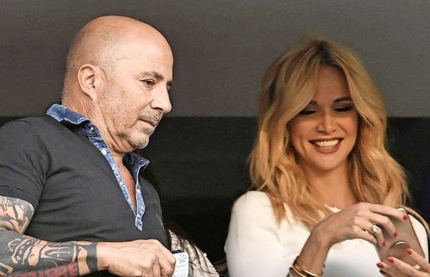 „A luat domnișoara de lângă mine în bar, au făcut dragoste în toaletă și a plecat cu ea, dar... ” » Continuarea fostului selecționer este genială