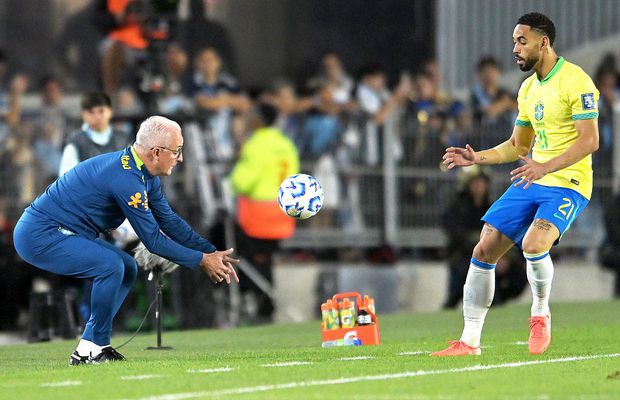 E pe făraș după umilința istorică din Argentina - Brazilia! 4 posibili înlocuitori ai selecționerului: a apărut un nume-surpriză