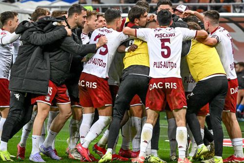 Giuleștenii vor fi încurajați doar de copii în meciul cu CSU Craiova / Sursă foto: Facebook@ Rapid București