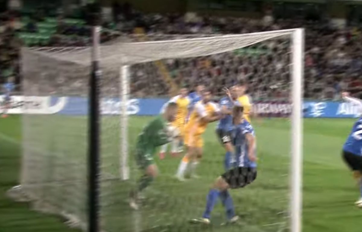 Moldova a primit un gol de Cascadorii râsului! Postolachi și-a pus mâinile în cap