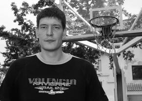 Cine este baschetbalistul găsit mort lângă terenurile de tenis » Episod memorabil: a luat acasă coșurile de baschet de la Steaua Roșie Belgrad