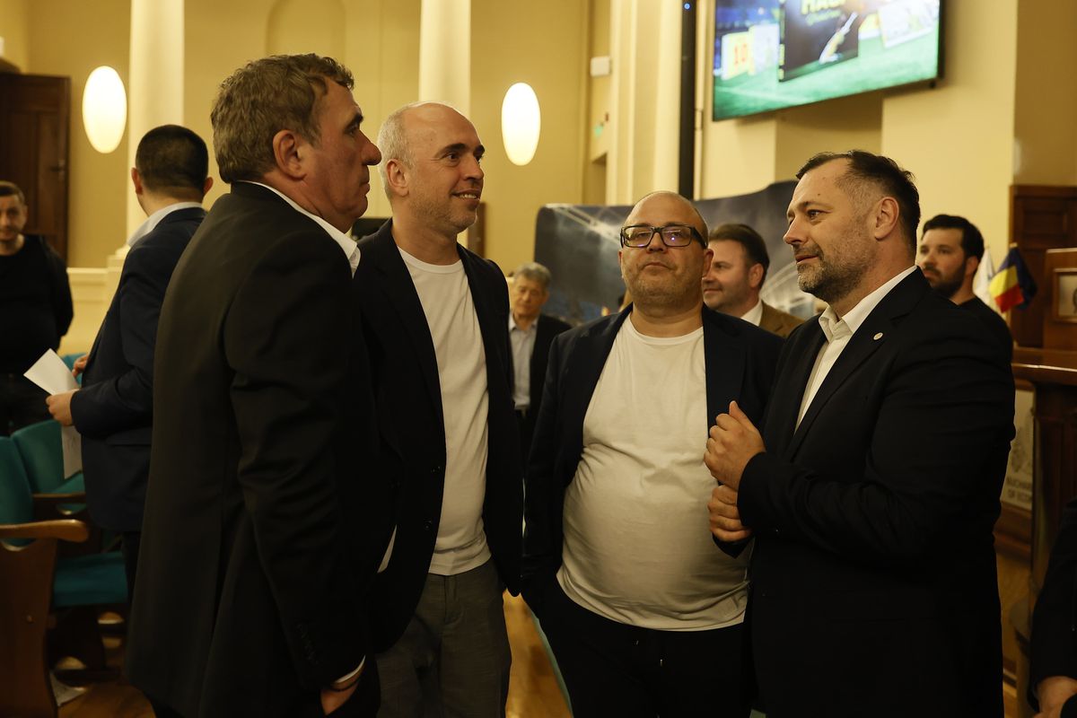 Gică Hagi și-a lansat cartea autobiografică „Drumul meu”