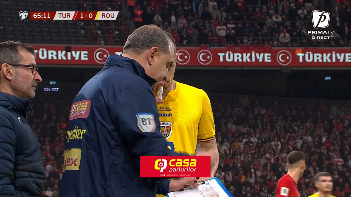 Gestul făcut de Florin Tănase fix înainte să intre pe teren în barajul Turcia - România