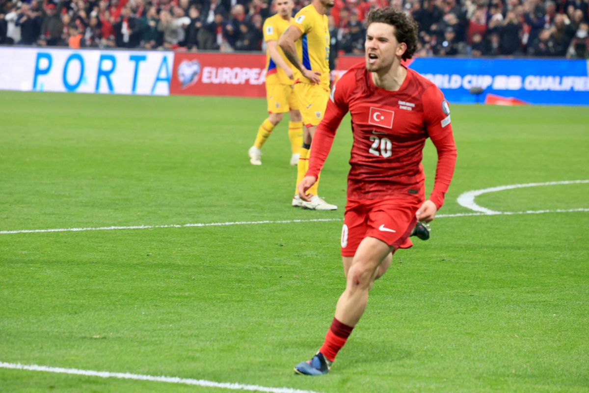 Golul lui Ferdi Kadioglu din Turcia - România