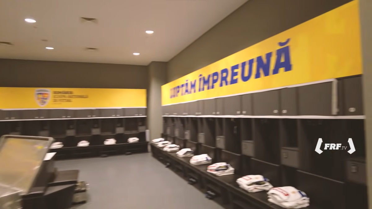 Cele 3 mesaje tapetate în vestiarul României de la Tüpraş Stadium