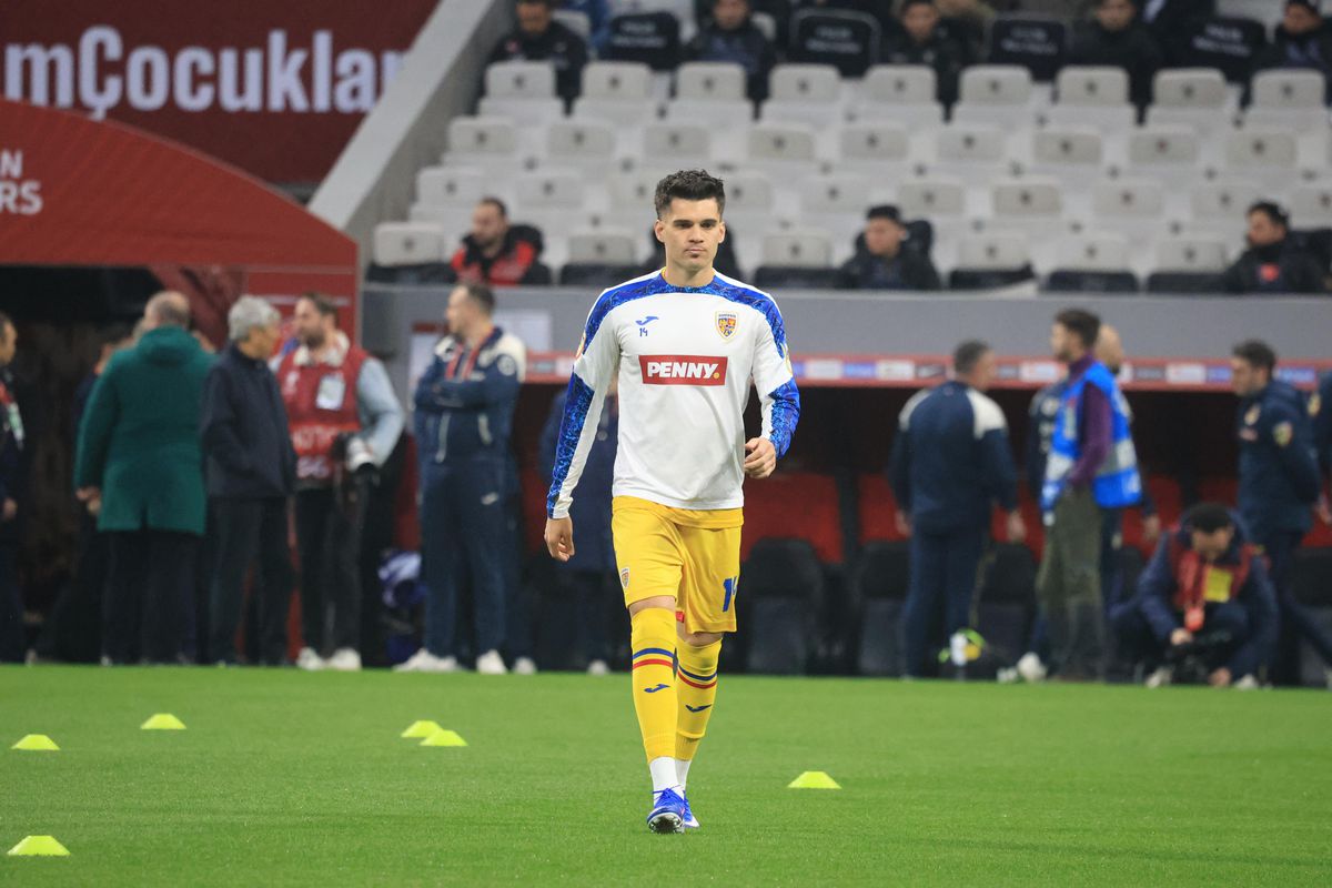 Turcia - România, fotbaliștii „tricolori” la inspecția gazonului și la încălzire