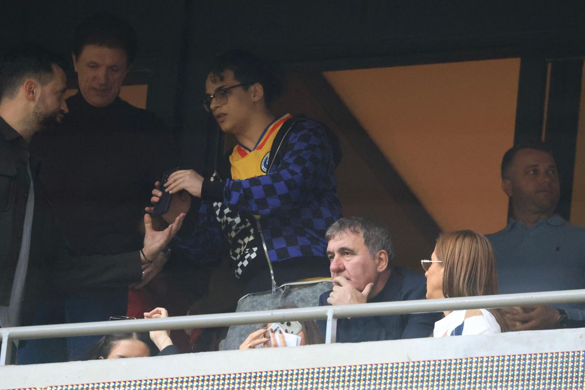 Personalități prezente la Turcia - România // FOTO: Ionuț Iordache (GSP.ro)