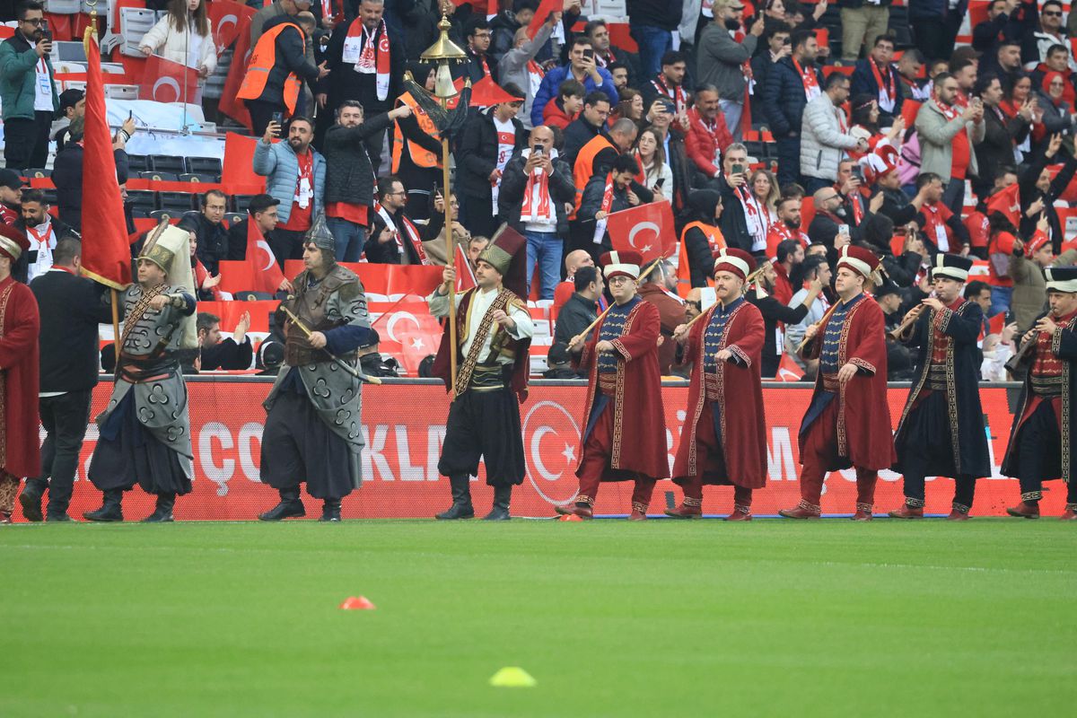 Rusescu și Bourceanu s-au pronunțat pe echipa de start alesă de Mircea Lucescu