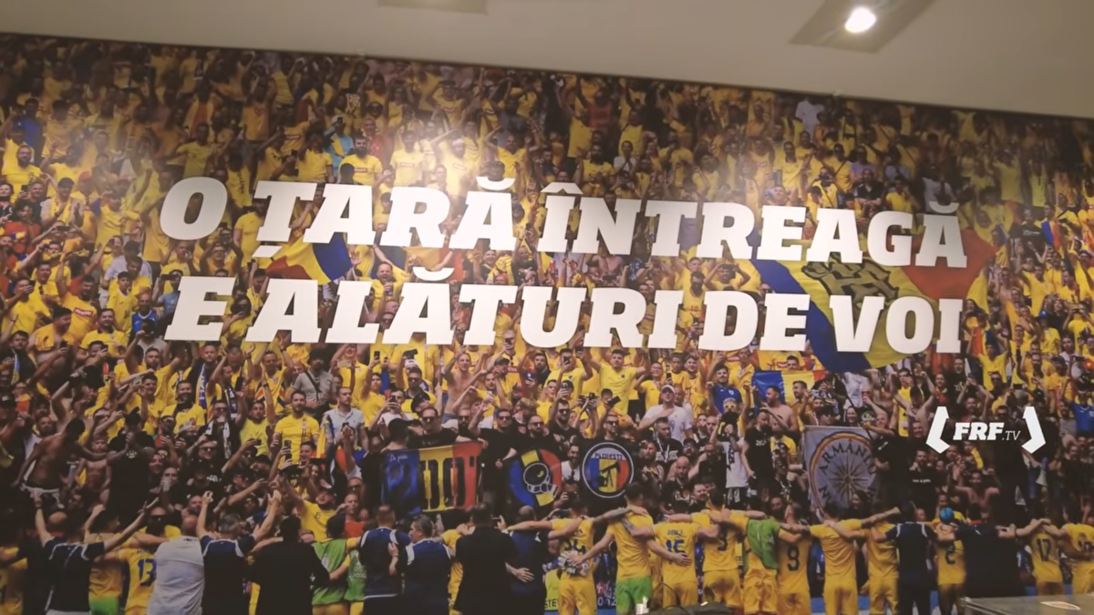 Cele 3 mesaje tapetate în vestiarul României de la Tüpraş Stadium