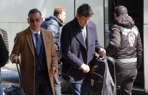 Mesaj din delegația oficială a României: „Dacă acest lot merge la Cupa Mondială, să le facă statuie!”