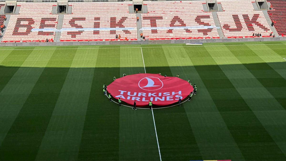 Umilință totală pentru Arena Națională! » Ce am găsit pe Tüpraş Stadium din Istanbul: dotări SF la VIP