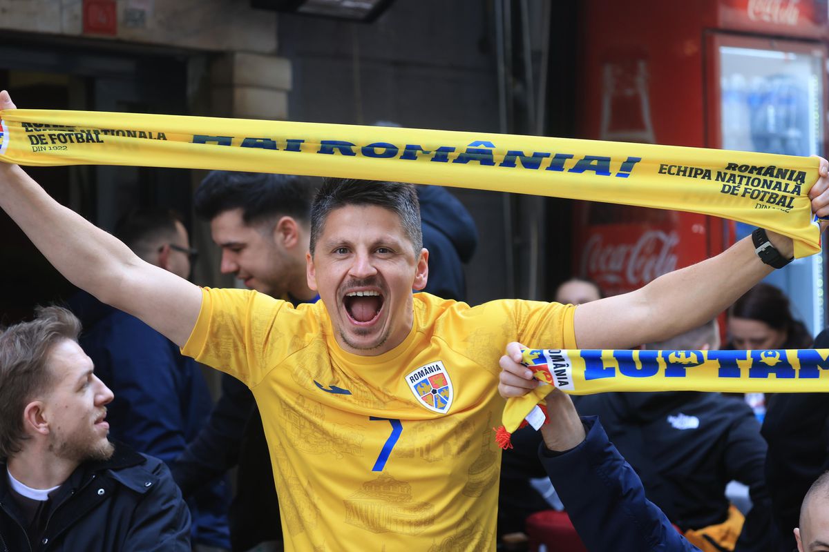 Imagini din jurul stadionului înainte de Turcia - România