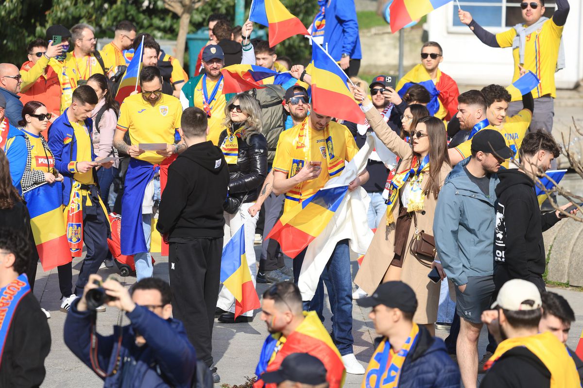 Imagini din jurul stadionului înainte de Turcia - România