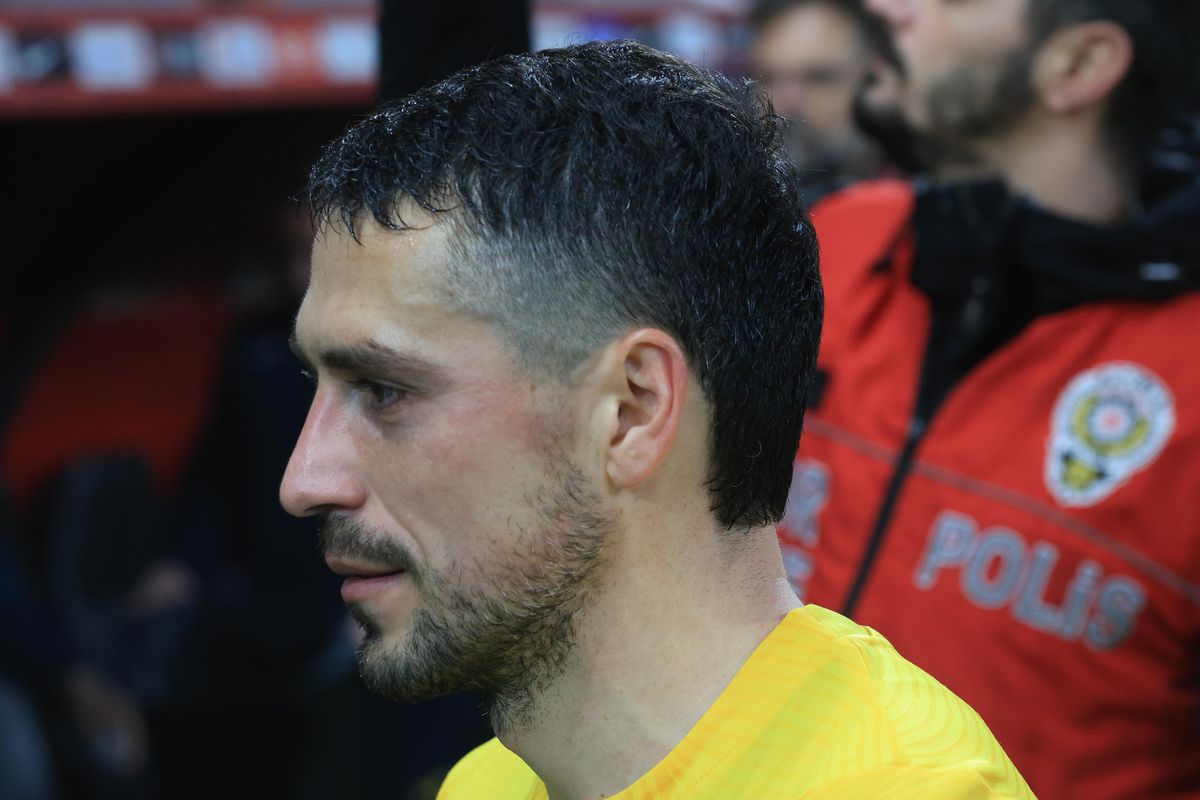 Gabi Balint i-a făcut praf pe „tricolori” și a dat declarația serii: „M-aș culca, dar nu prea-mi vine să dorm”