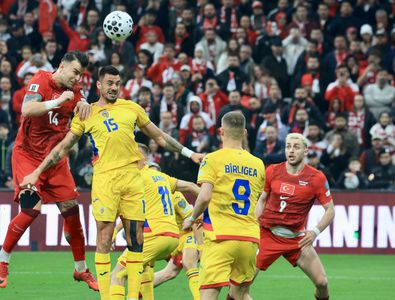 Propune REVOLUȚIA, după Turcia - România: „Poate domnul Hagi?”