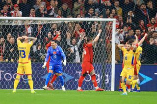 Primul „tricolor” care ia în calcul un pas în spate: „Nu mai știu nici eu ce sunt, fost sau actual căpitan”